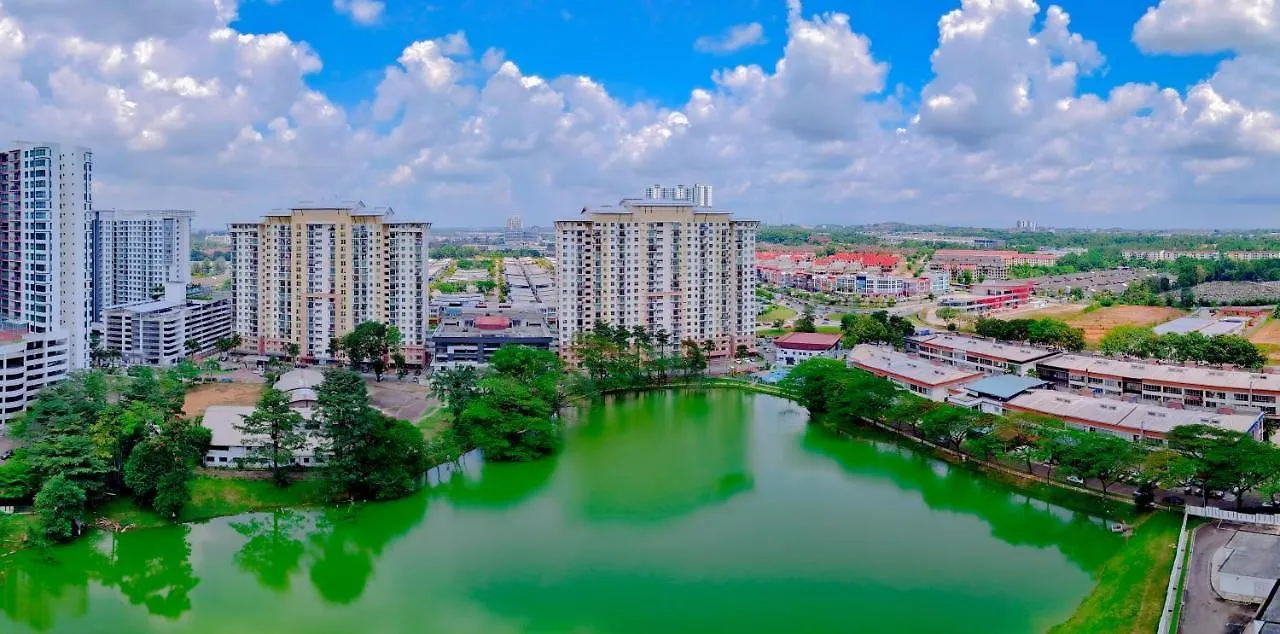 -Lake View- Mount Austin Ikea Toppen 10 Mins - B116 Johor Bahru Apartment